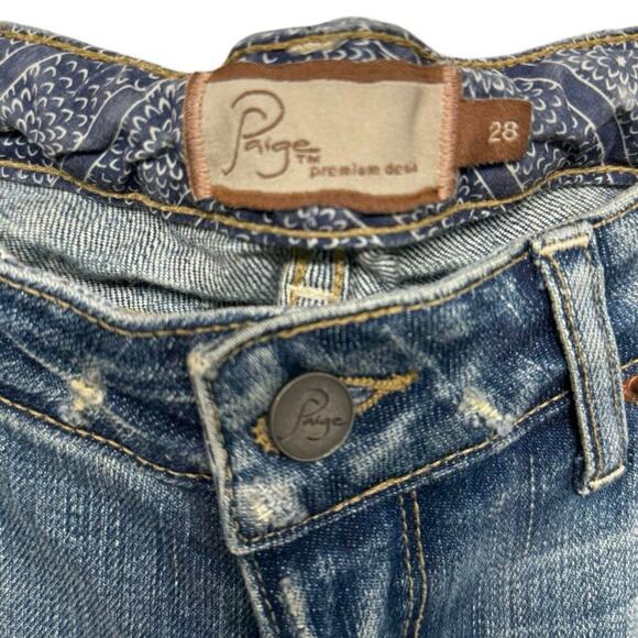 NWOT Rare Paige Laurel Canyon Distressed Flare Leg Jeans Size 28 - Picture 7 of 16